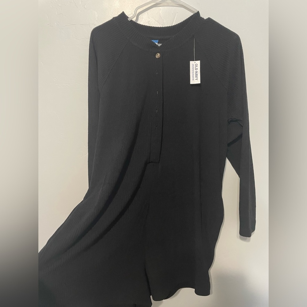 NWT Long Sleeve Black Romper